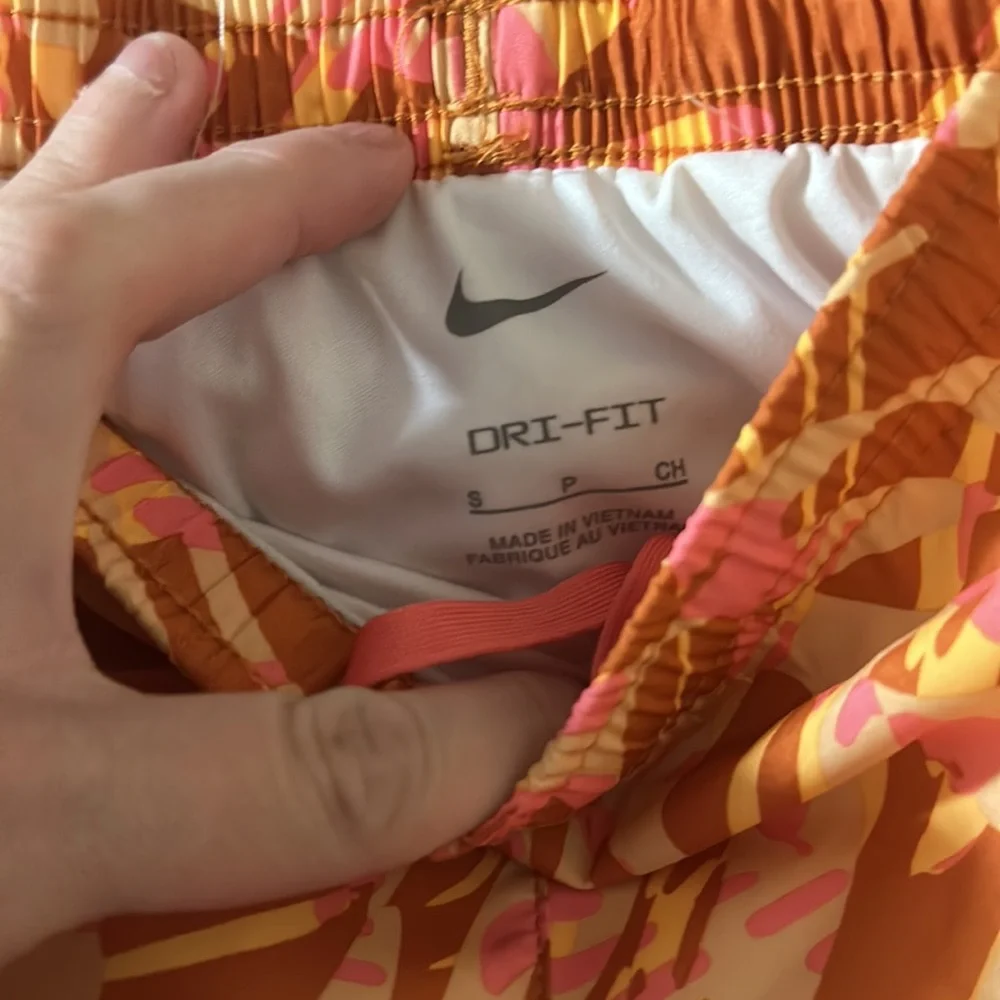Nike Dri-Fit Tempo Running Shorts: PINK/ORANGE PRINTED: NWT: SIZE SMALL